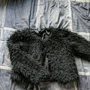 Fake fur cropped jacket